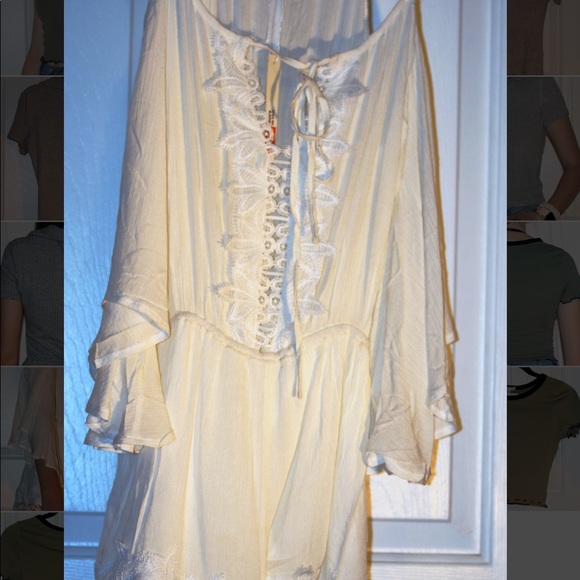 White Romper Size Small - Picture 4 of 5